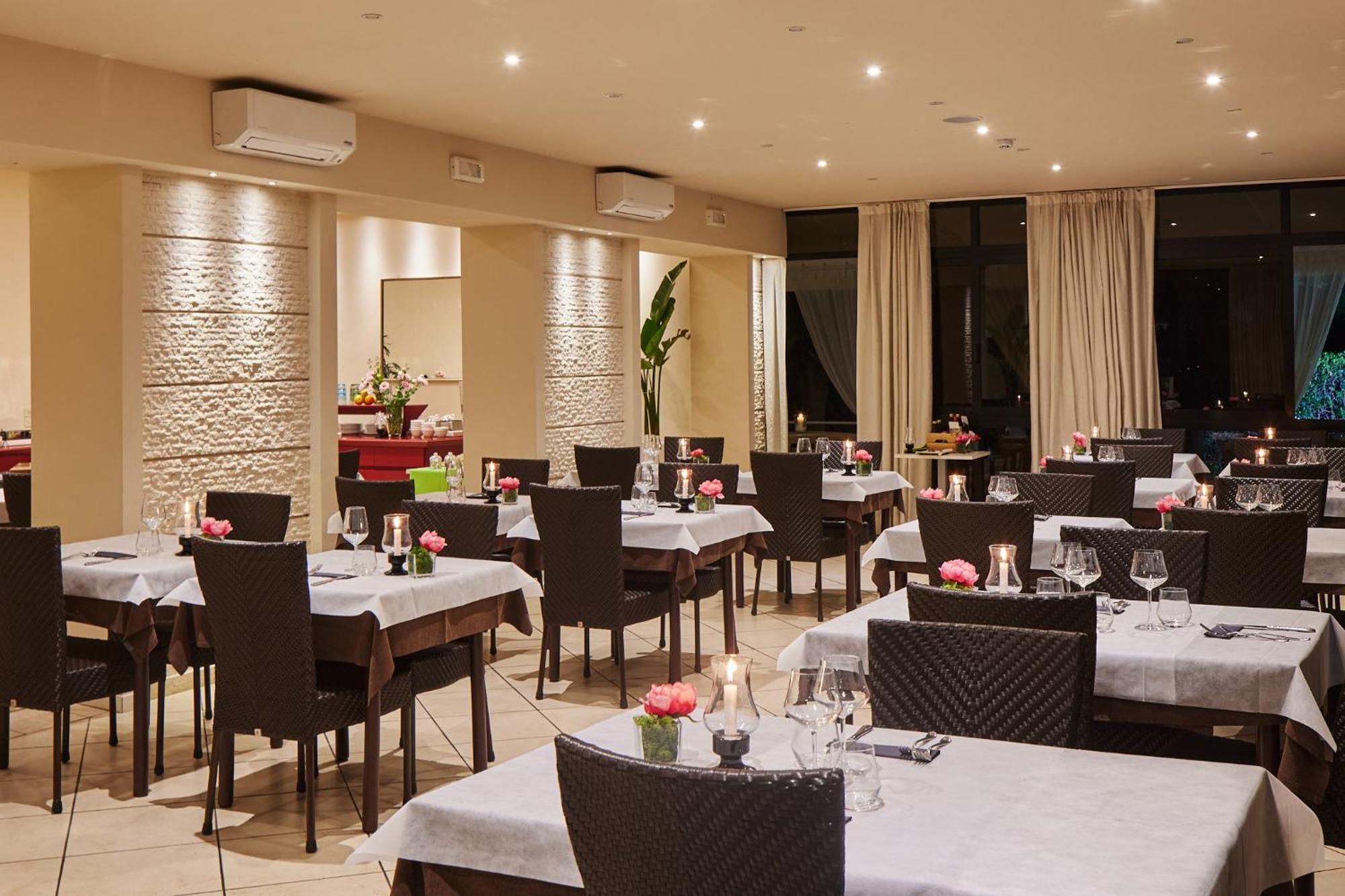 Hotel Crystal Marina di Pietrasanta Extérieur photo