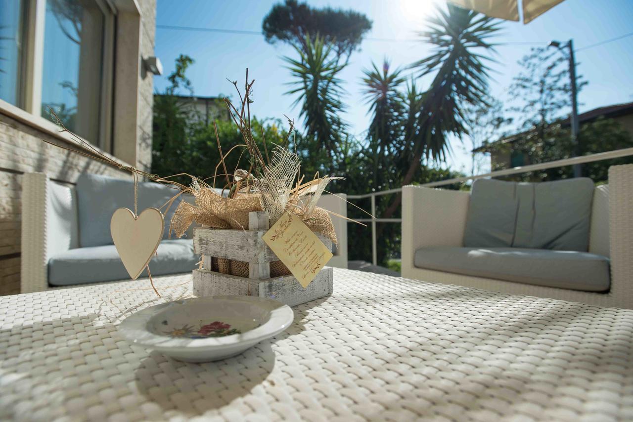 Hotel Crystal Marina di Pietrasanta Extérieur photo