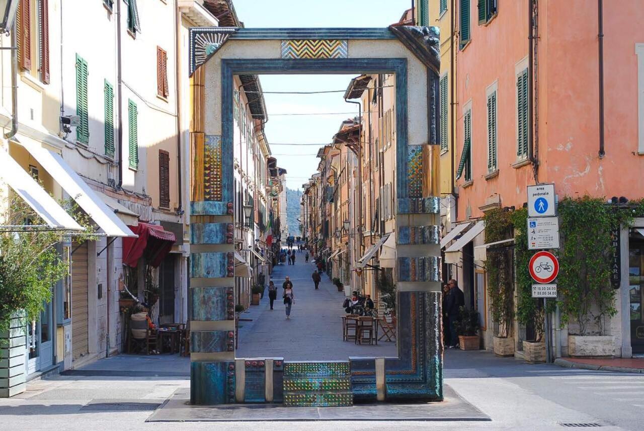 Hotel Crystal Marina di Pietrasanta Extérieur photo